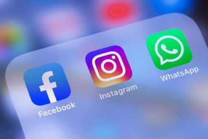 Ilustrasi Kominfo Blokir WA, Facebook, Instagram