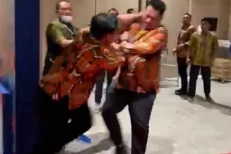 Potongan video yang memperlihatkan kericuhan saat Munas HIPMI berlangsung